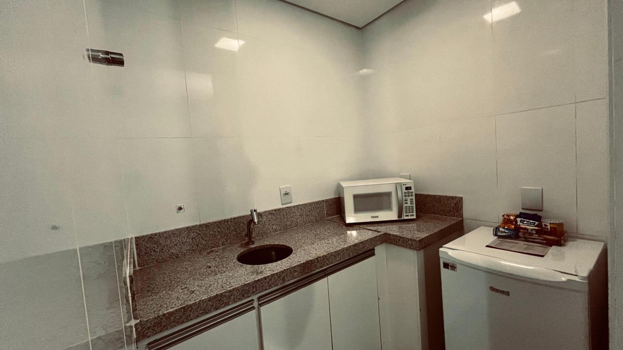 Hotel Amsterdam 蒙蒂斯克拉鲁斯 外观 照片