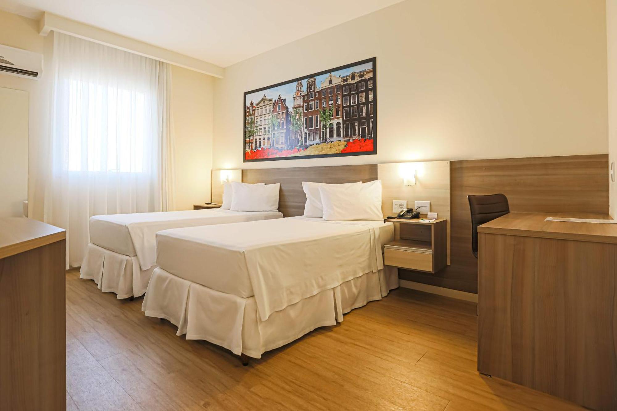 Hotel Amsterdam 蒙蒂斯克拉鲁斯 外观 照片