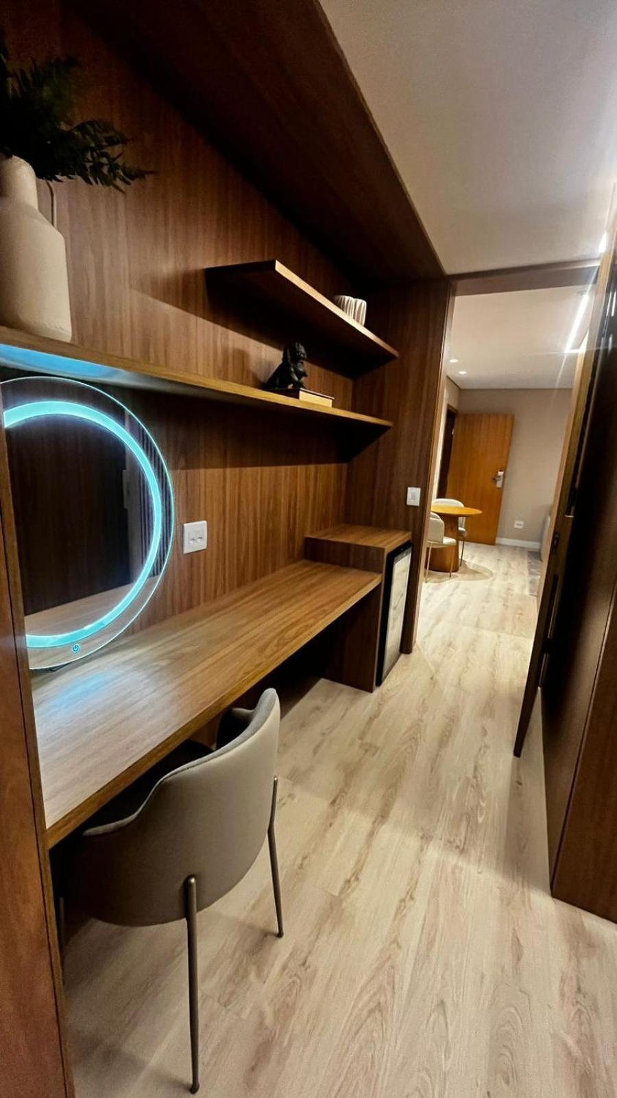 Hotel Amsterdam 蒙蒂斯克拉鲁斯 外观 照片