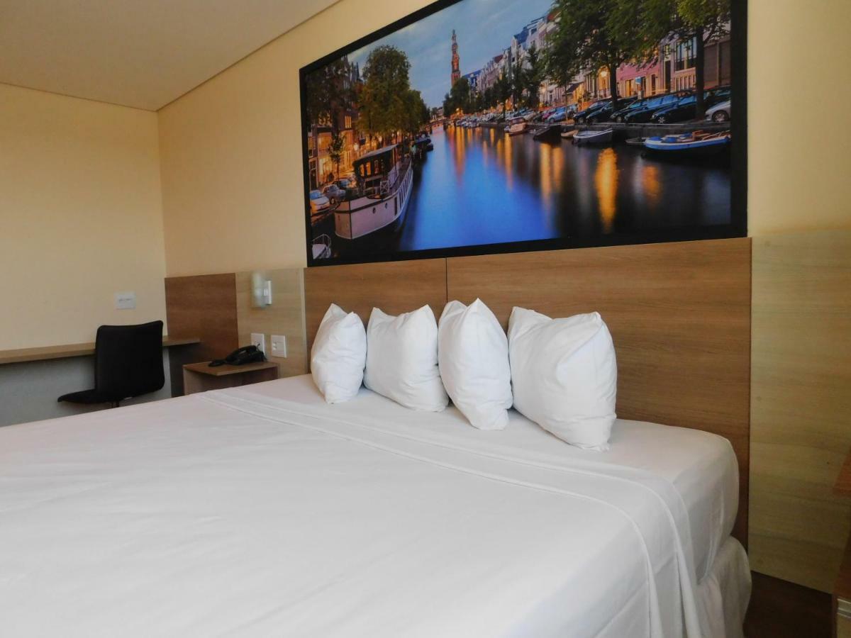 Hotel Amsterdam 蒙蒂斯克拉鲁斯 客房 照片